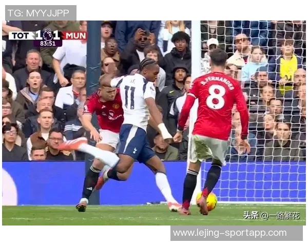 阿玛德社交媒体分享摸姆伯莫光头视频齐尔克泽调侃为何不能参与摸头活动