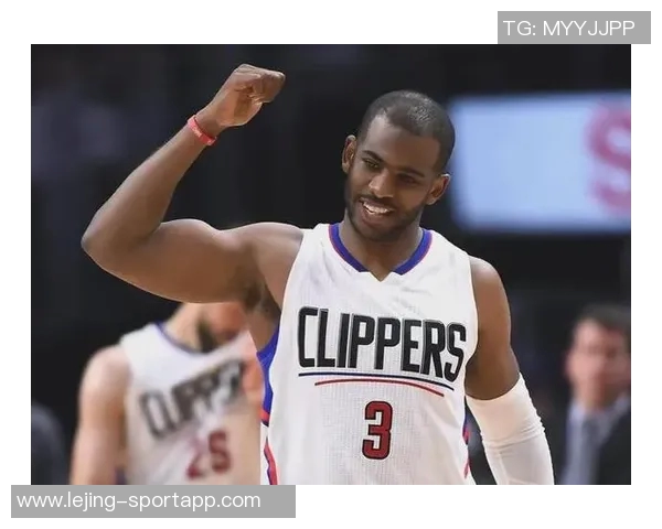 快船首发表现不佳替补发力保罗引领正负值逆转显实力