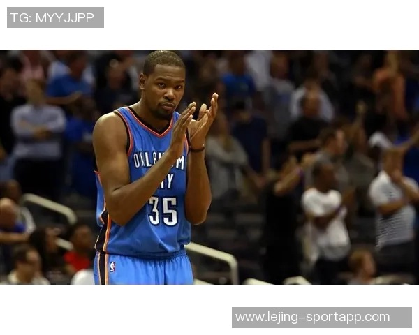 杜兰特称赞威少传奇地位呼吁他继续留在NBA赛场上 杜兰特称赞威少传奇地位呼吁他继续留在NBA赛场上