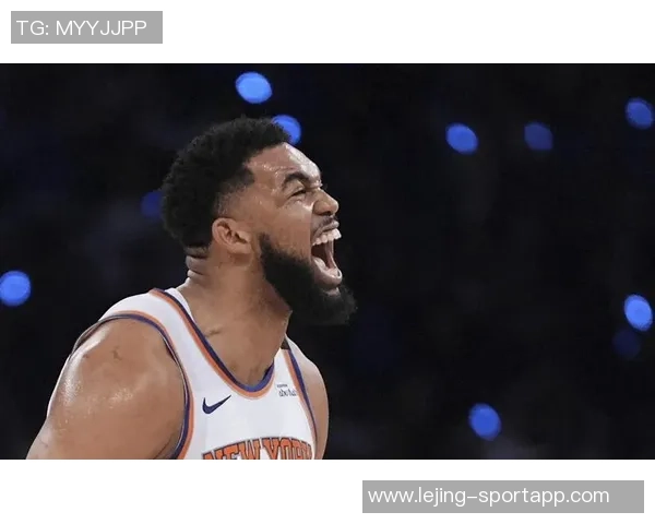 文班表现抢眼砍下22分9板媒体人担忧唐斯能否应对压力 文班表现抢眼砍下22分9板媒体人担忧唐斯能否应对压力