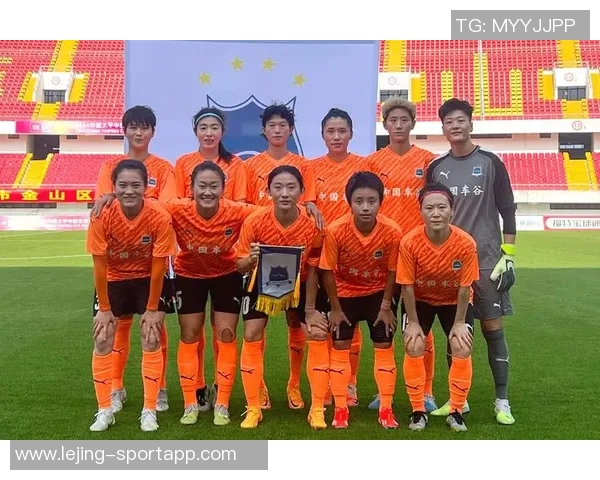 绝杀时刻姜晨璟冷静推射破门VAR确认有效武汉女足暂时领先对手1-0 绝杀时刻姜晨璟冷静推射破门VAR确认有效武汉女足暂时领先对手1-0