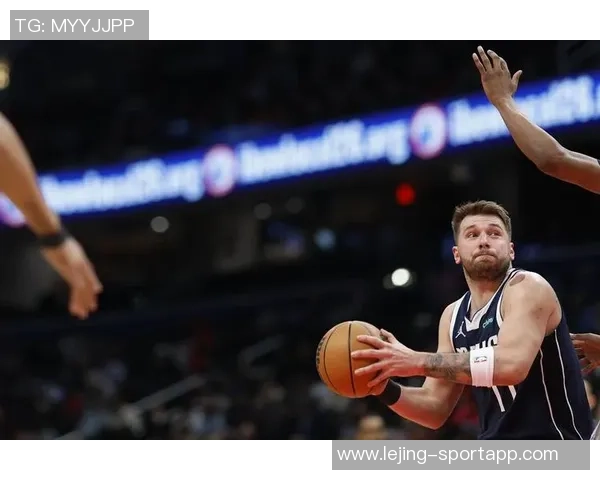 东契奇换来浓眉交易风波独行侠疯狂兜售引发联盟各队关注 东契奇换来浓眉交易风波独行侠疯狂兜售引发联盟各队关注