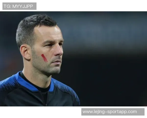 斯基拉透露维拉不打算留住利昂贝利土超俱乐部已对此表示关注 斯基拉透露维拉不打算留住利昂贝利土超俱乐部已对此表示关注