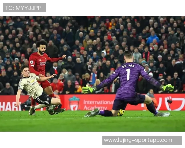 近三年非门将球员出场时间统计B费领衔巴尔韦德与奥塔门迪紧随其后 近三年非门将球员出场时间统计B费领衔巴尔韦德与奥塔门迪紧随其后