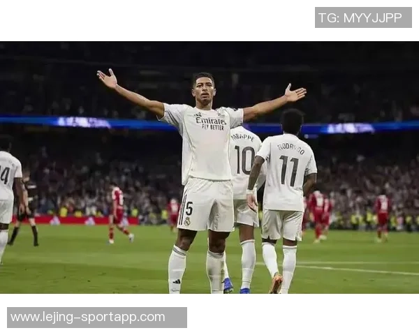 皇马今日训练吸引琼阿梅尼贝林厄姆巴尔韦德等球星参与