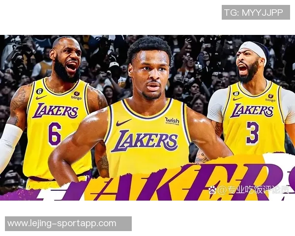 夸梅谈詹姆斯角色转变认为他能轻松适应第二或第三身份