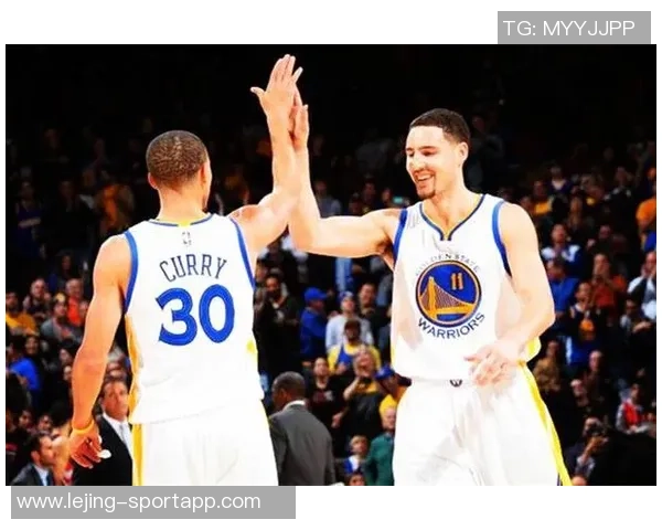 小里弗斯谈双探花现状与詹韦组合的对比分析