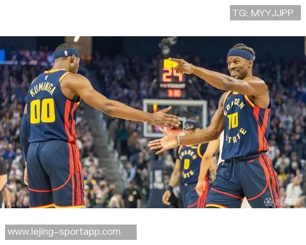 科尔谈球队现状:缺乏库追配合与巴特勒单打的平衡感 科尔谈球队现状:缺乏库追配合与巴特勒单打的平衡感